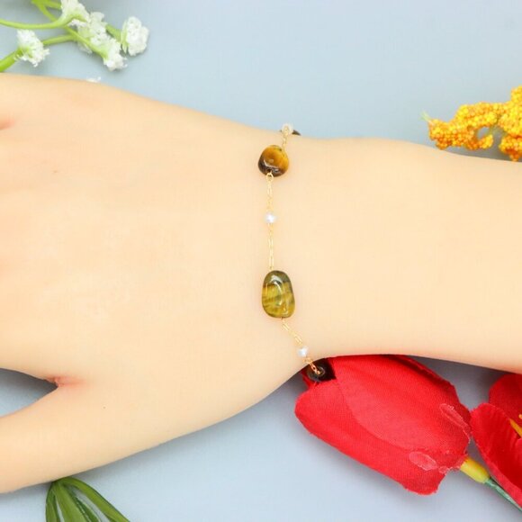 "Elegant & Trendy Bracelet, A Perfect Gift for Women, Thoughtful, EVCH1251 - Picture 8 of 12